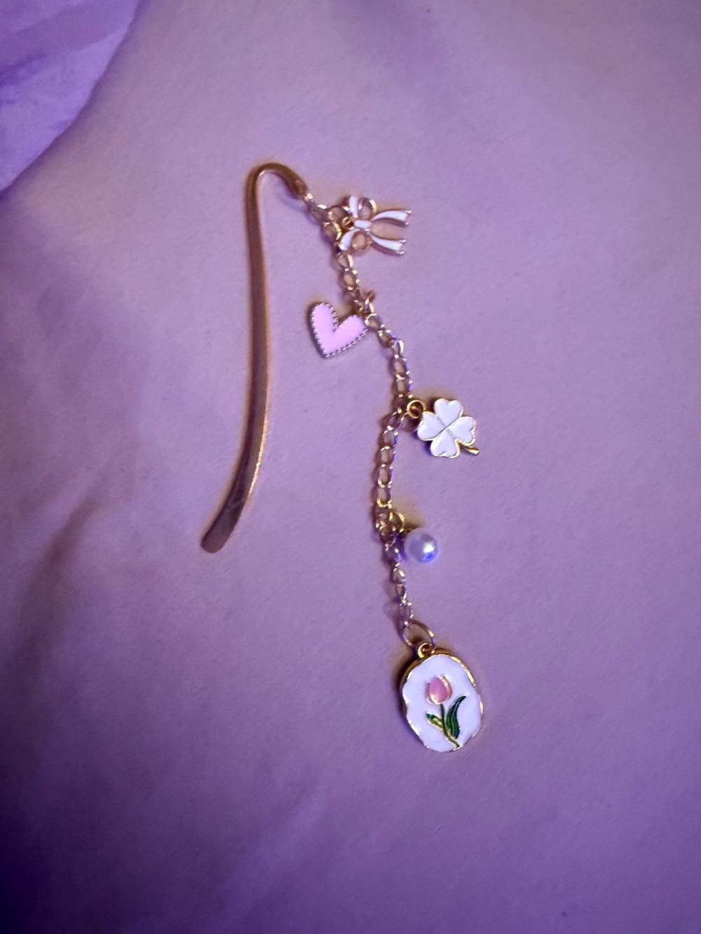 Handmade Floral Charm Bookmark Gold Book Lover Bookmark | Lucky Clover &